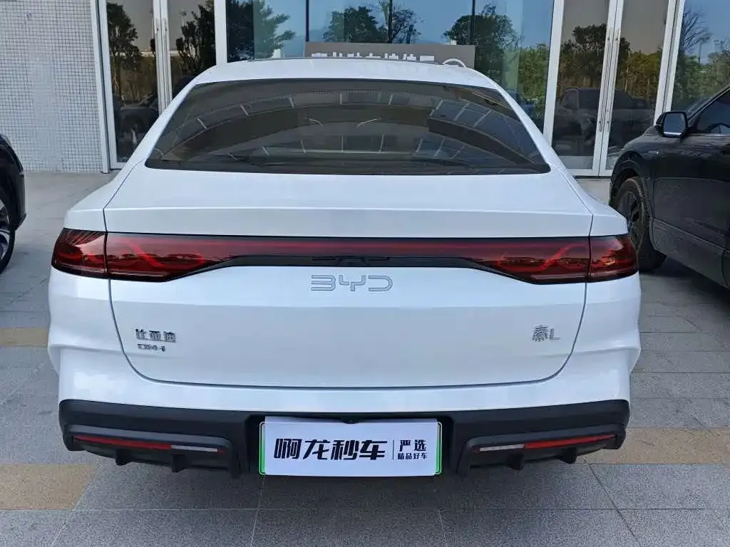 BYD Qin L — фото 5