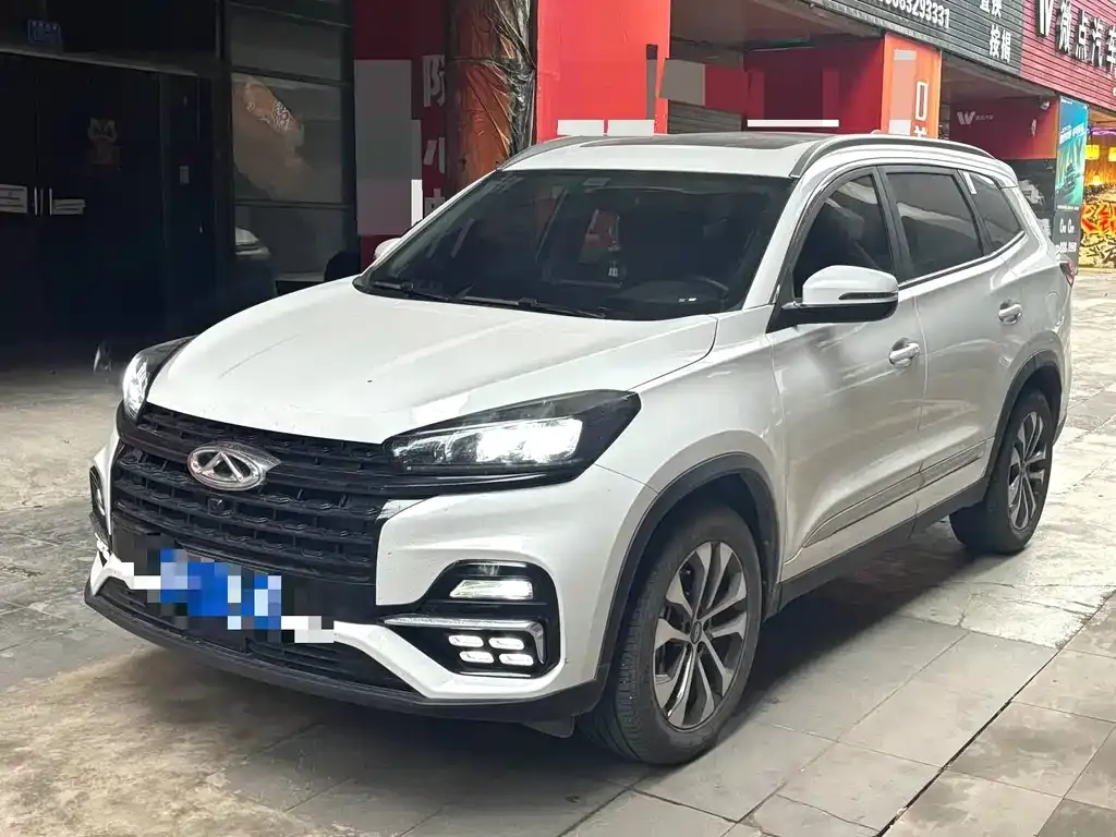 Chery Tiggo 8 — фото 1