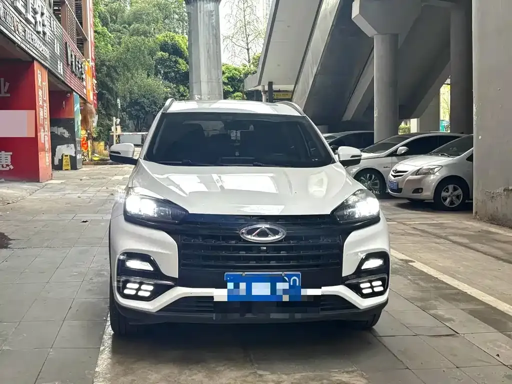Chery Tiggo 8 — фото 9