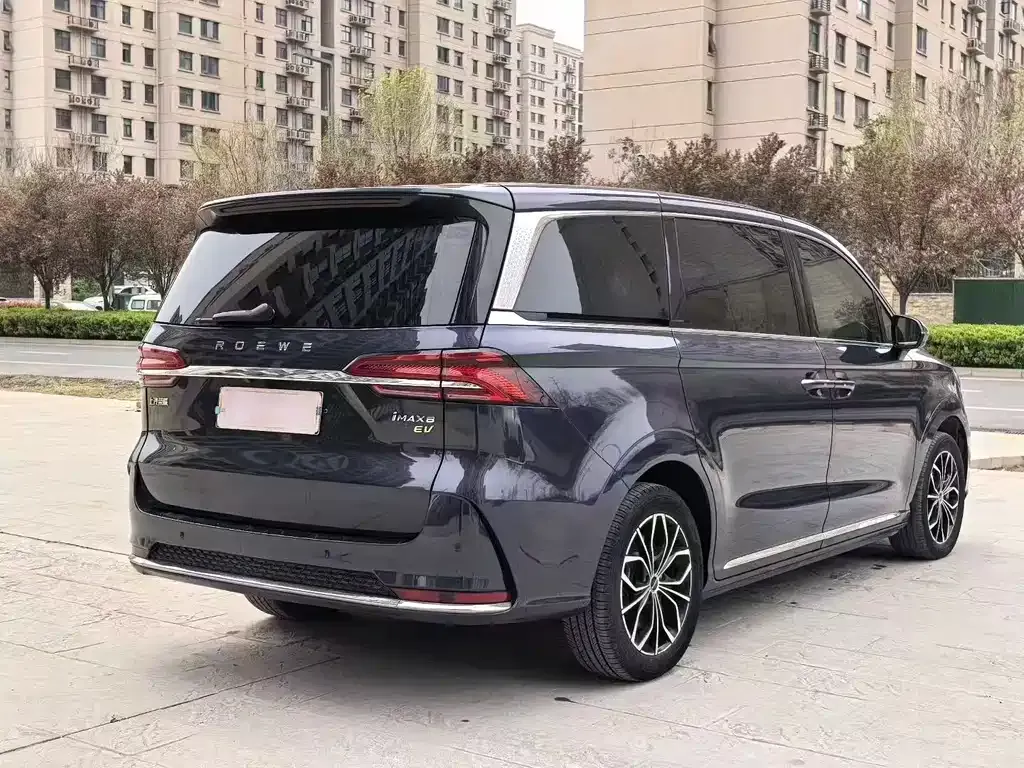 Roewe iMAX8 New Energy — фото 7