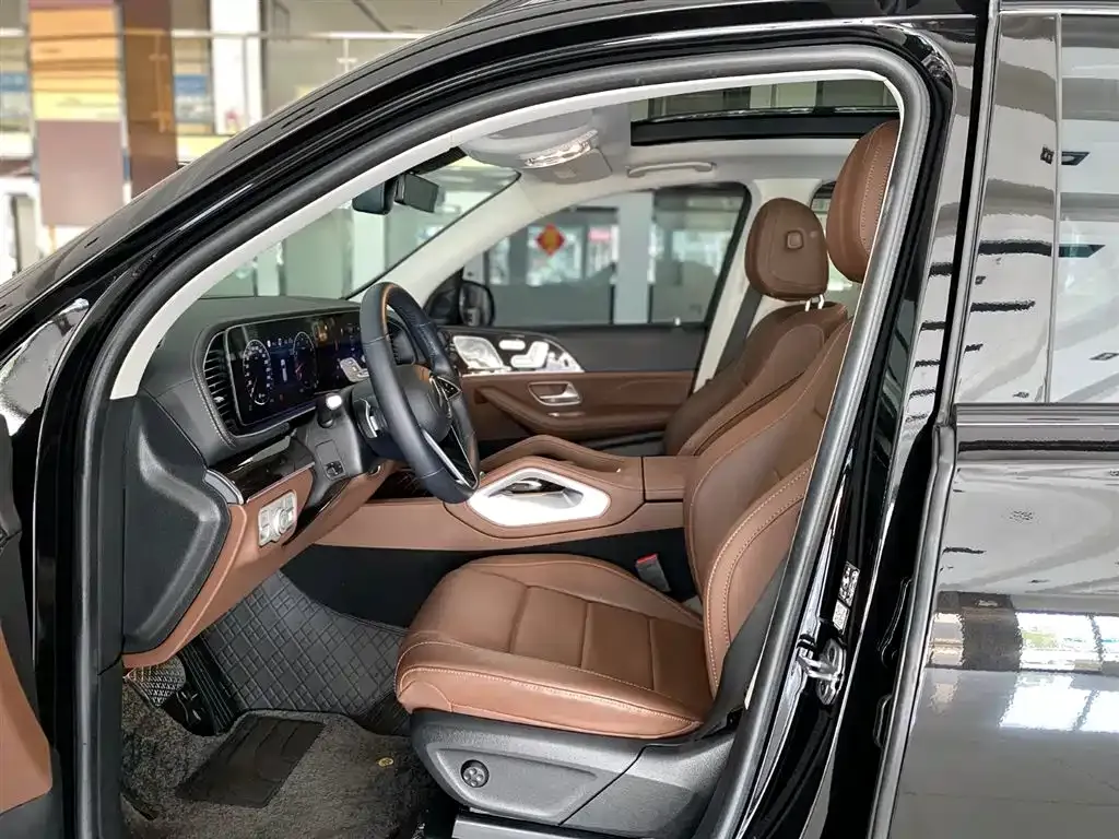 Mercedes-Benz GLE — фото 8