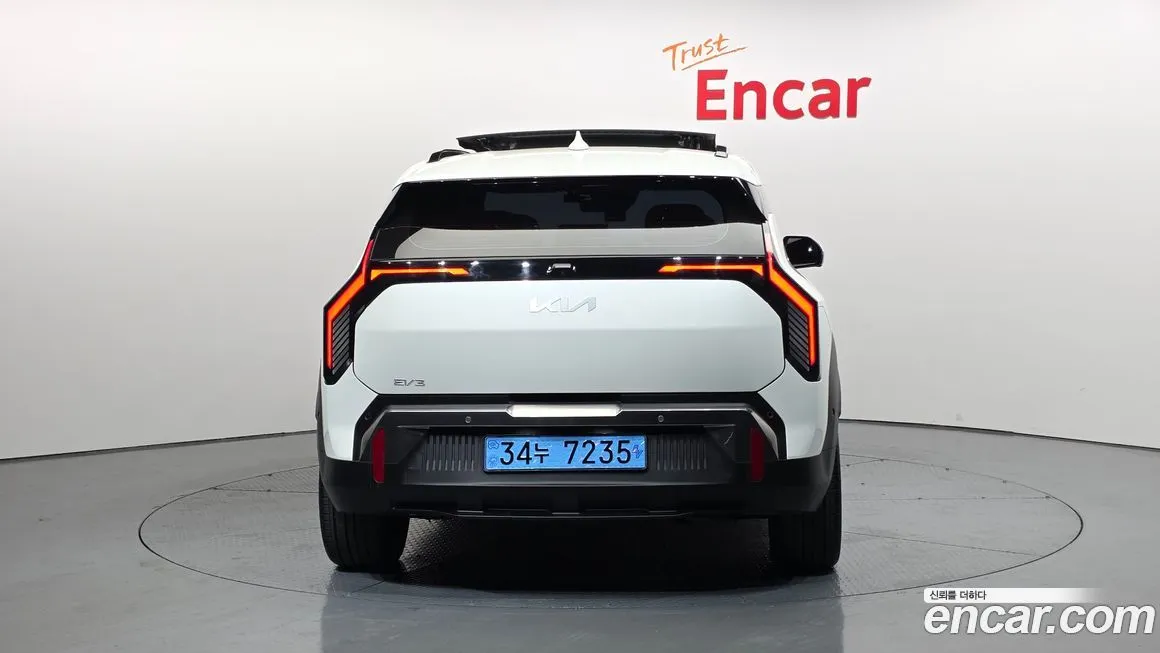Kia EV3 — фото 4
