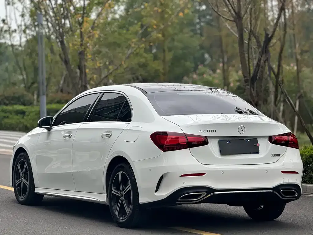 Mercedes-Benz A-Class — фото 9