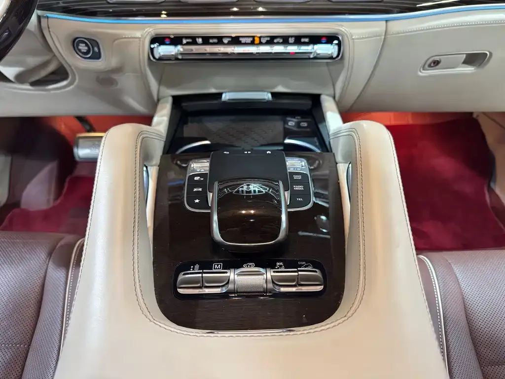 Mercedes-Benz GLS — фото 3
