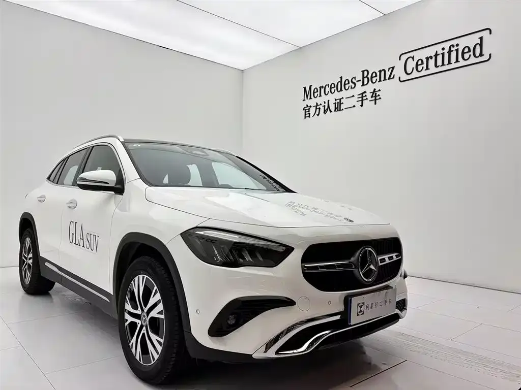 Mercedes-Benz GLA — фото 9