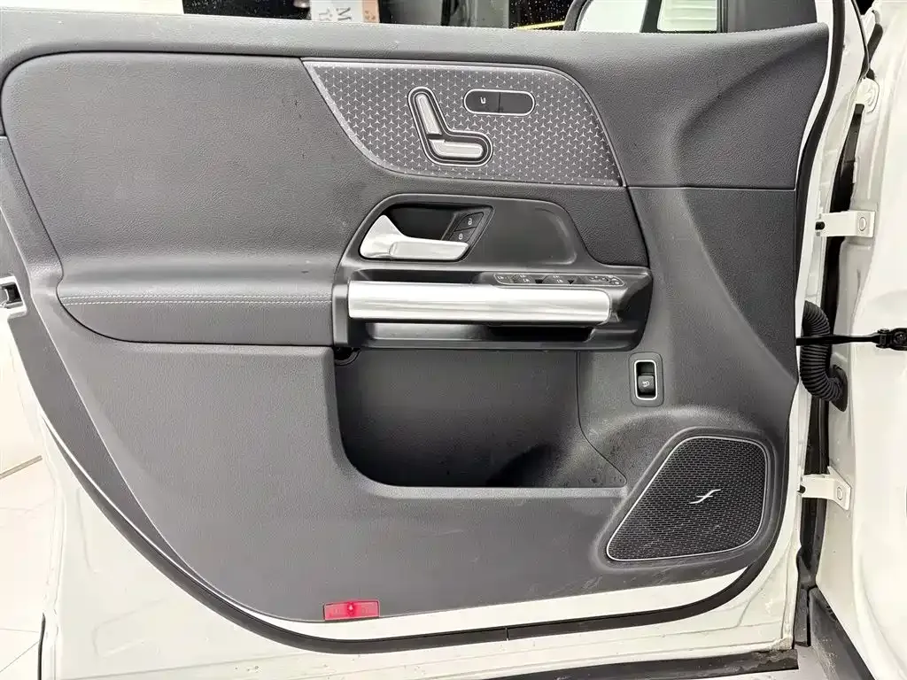 Mercedes-Benz GLA — фото 10