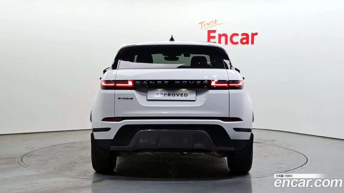 Land Rover Range Rover Evoque — фото 8