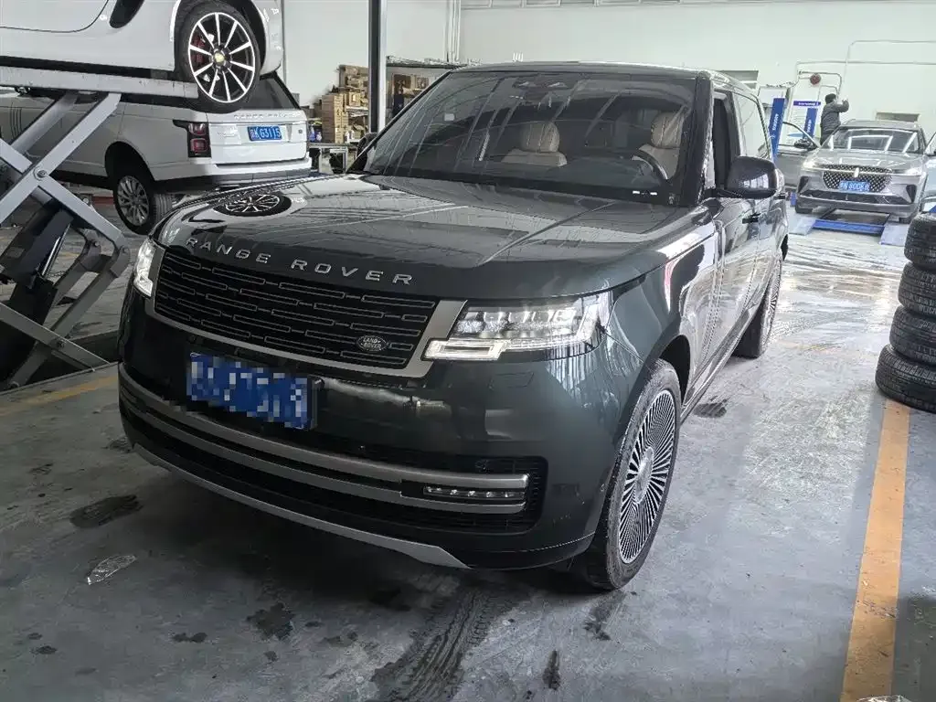Land Rover Range Rover — фото 1