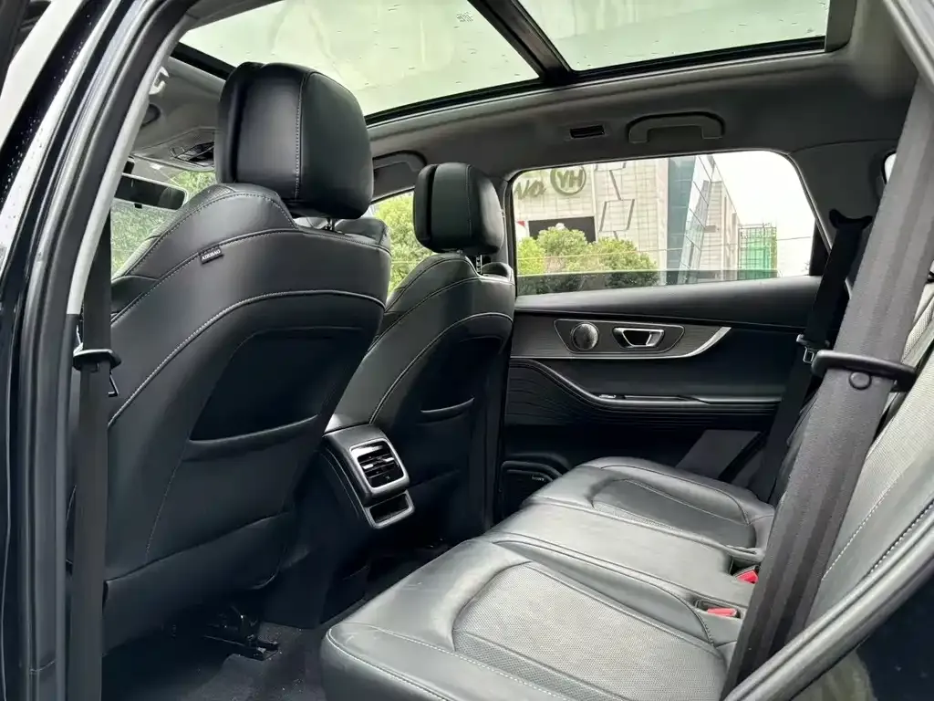 Chery Tiggo 8 PRO — фото 3