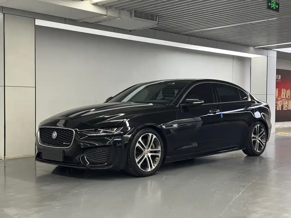 Jaguar XEL — фото 1