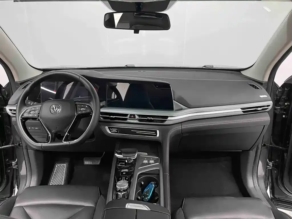 Changan CS75PLUS — фото 2