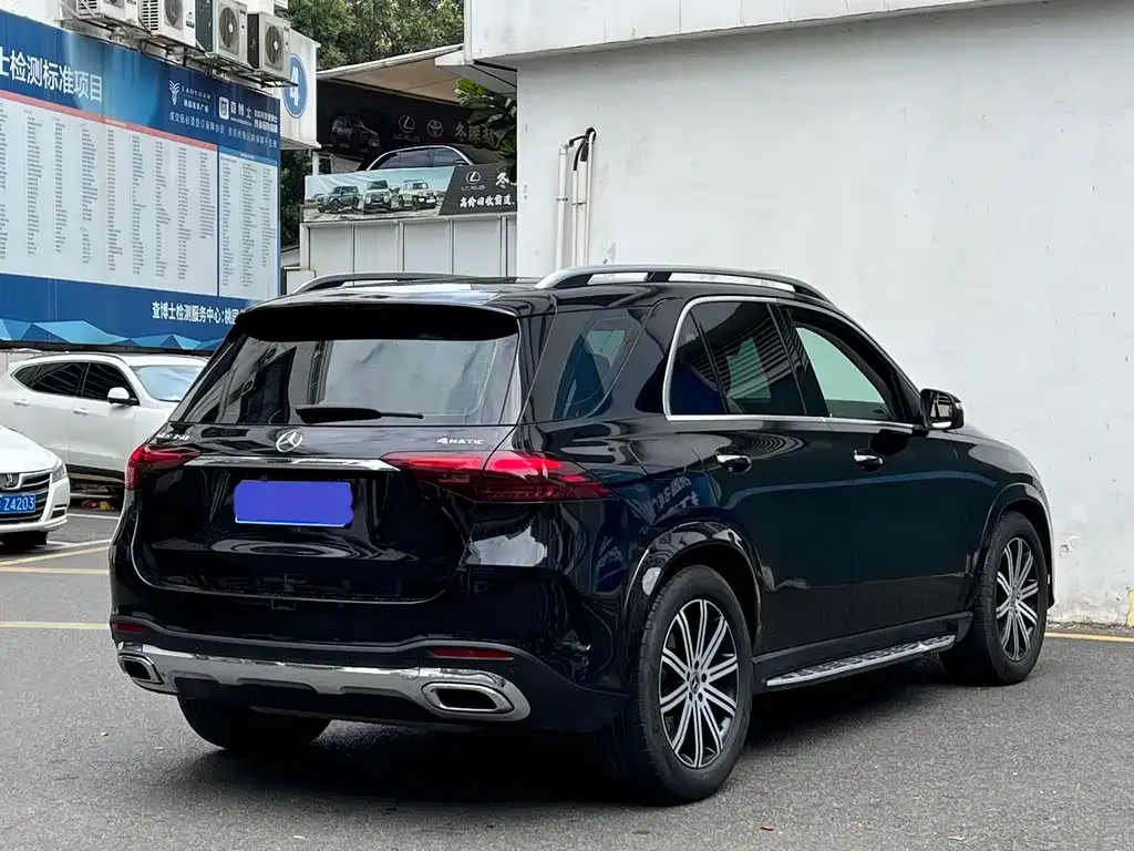 Mercedes-Benz GLE — фото 7