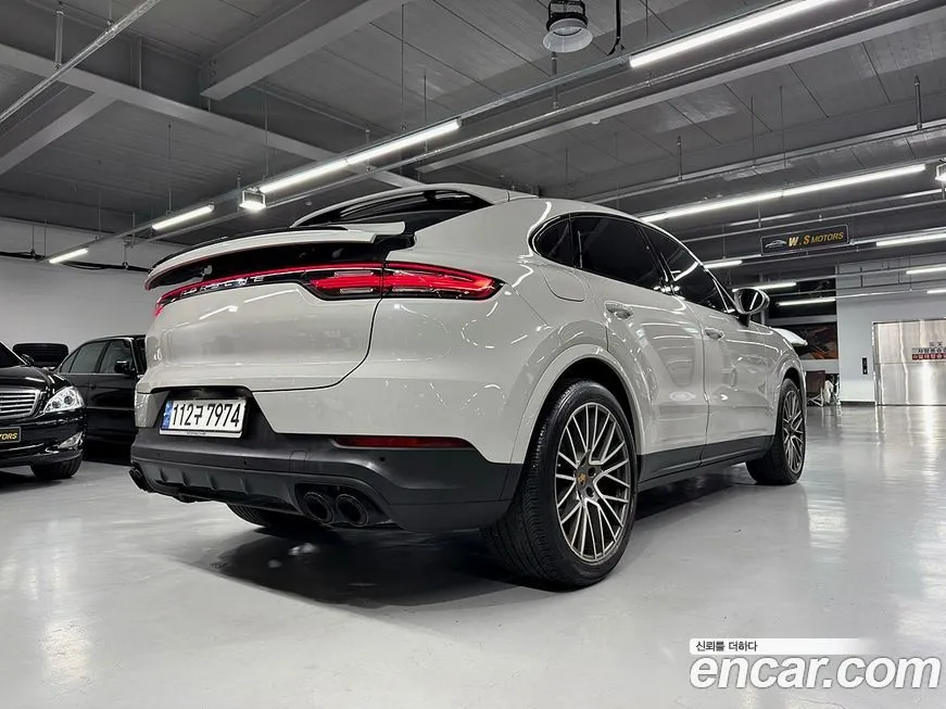 Porsche Cayenne — фото 6
