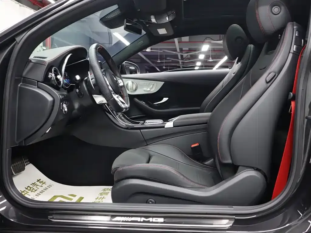 Mercedes-Benz C-Class AMG — фото 7