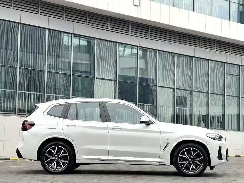 BMW X3 — фото 9