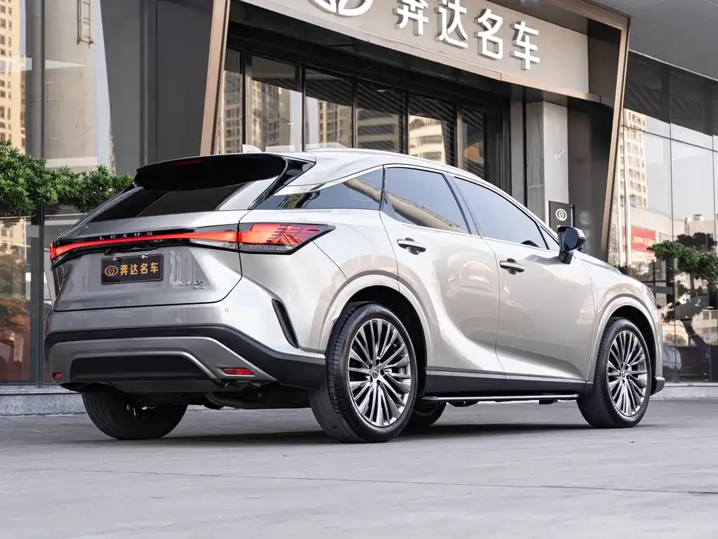 Lexus RX — фото 2