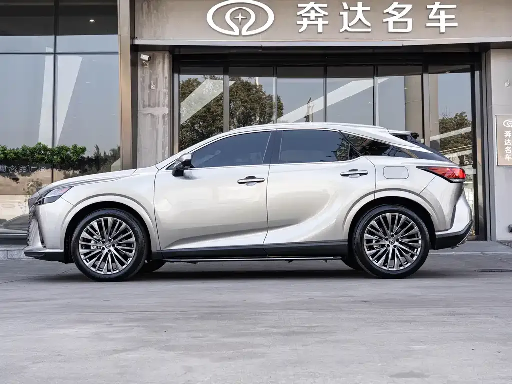 Lexus RX — фото 4