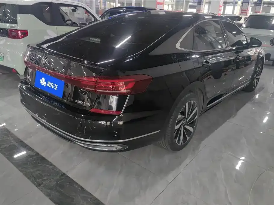 Volkswagen Passat — фото 10