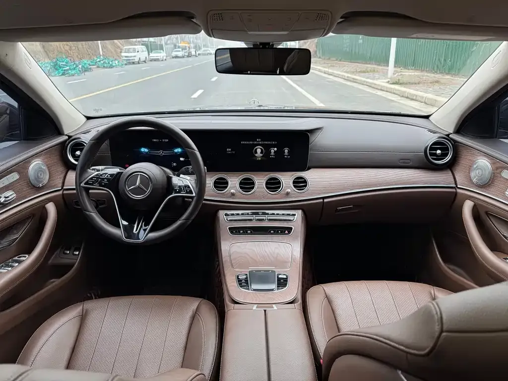 Mercedes-Benz E-Class New Energy — фото 5