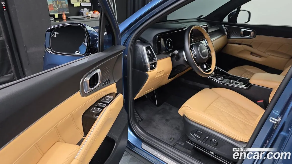 Kia Sorento — фото 10
