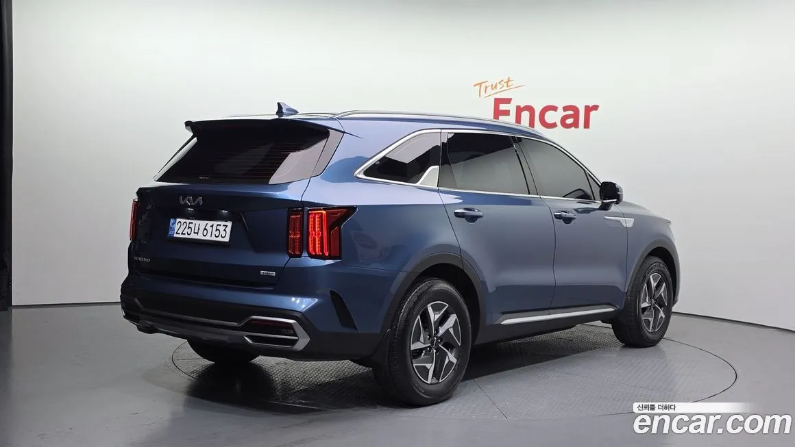 Kia Sorento — фото 3