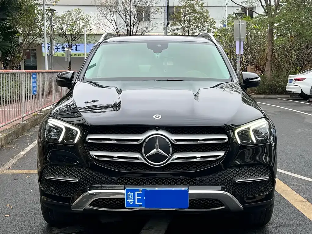 Mercedes-Benz GLE — фото 9