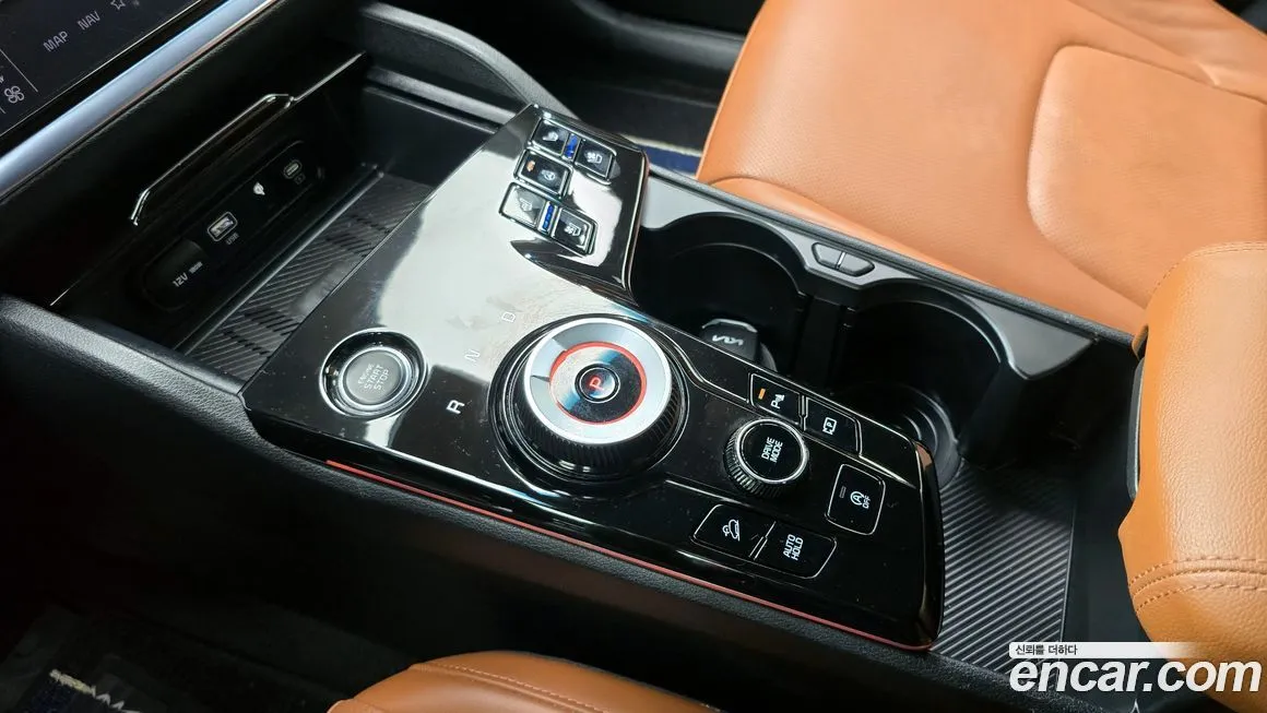 Kia Sportage — фото 10