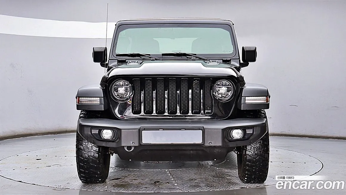 Jeep Wrangler — фото 2