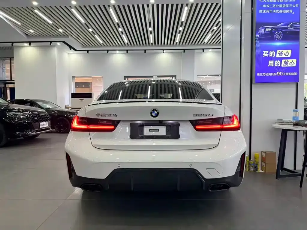 BMW 3 Series — фото 10