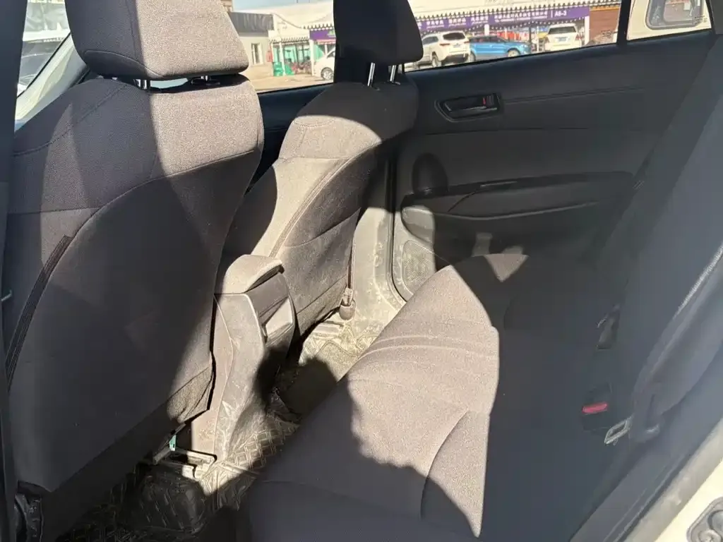 Toyota Corolla Cross — фото 2