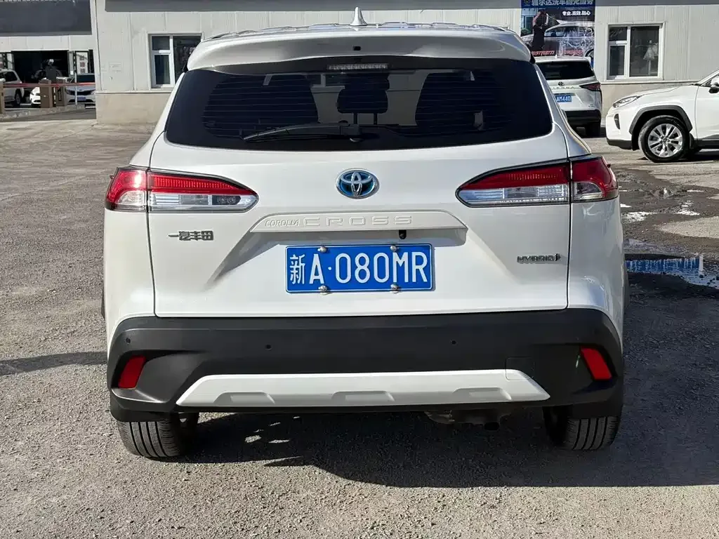 Toyota Corolla Cross — фото 4