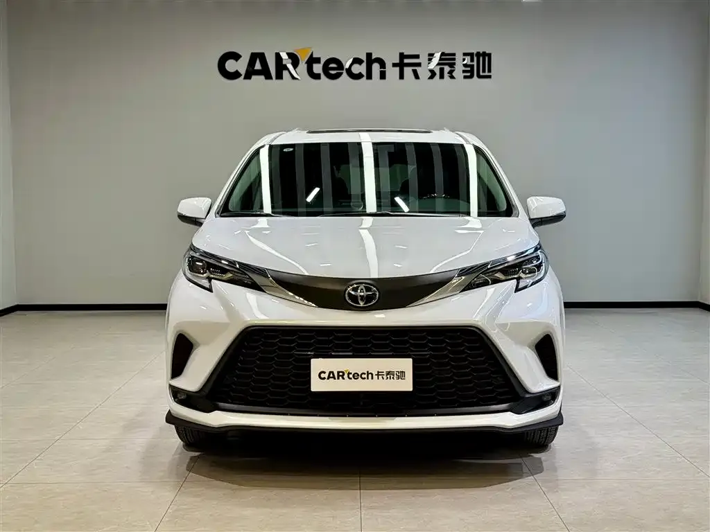 Toyota Granvia — фото 9