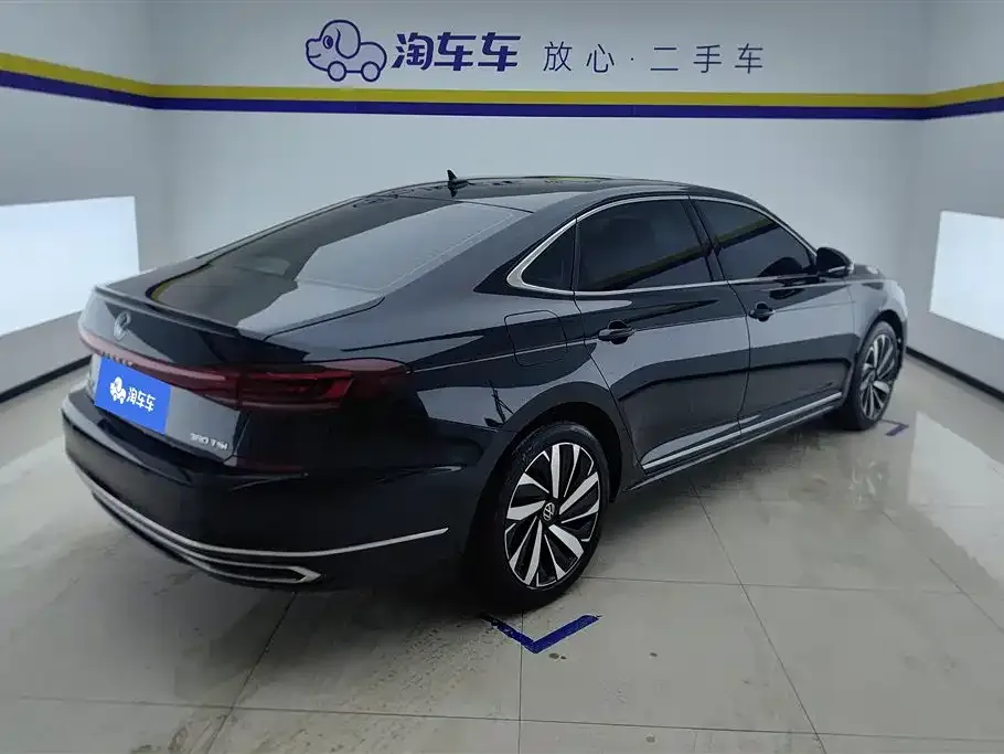 Volkswagen Passat — фото 5