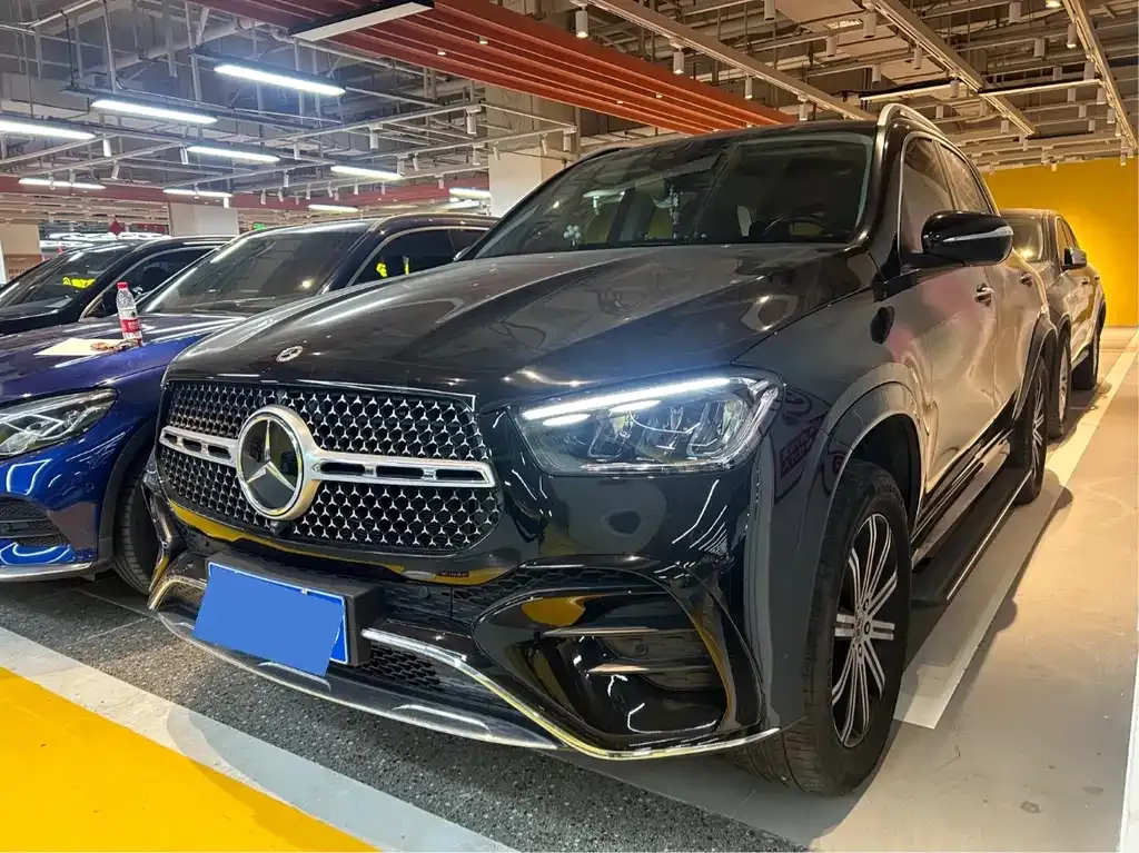 Mercedes-Benz GLE — фото 1
