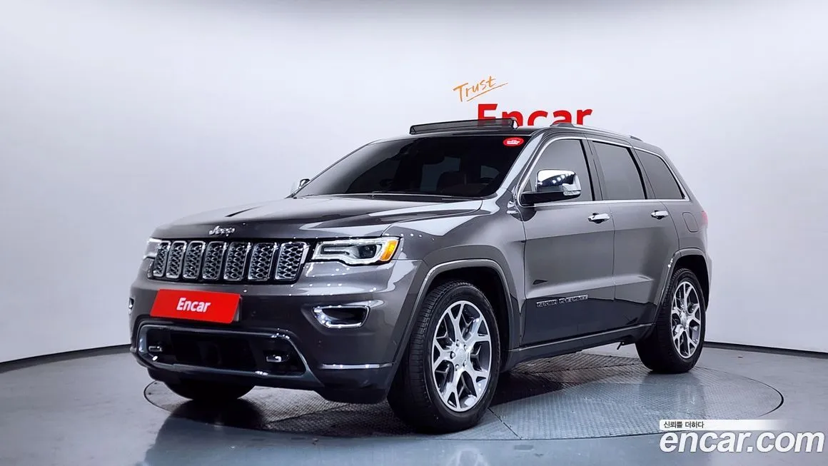 Jeep Cherokee — фото 1