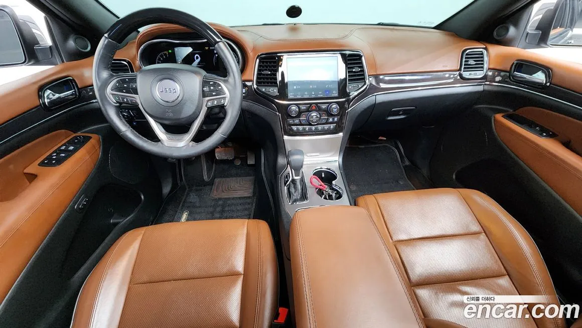 Jeep Cherokee — фото 6