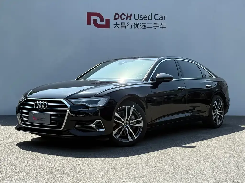 Audi A6L — фото 1