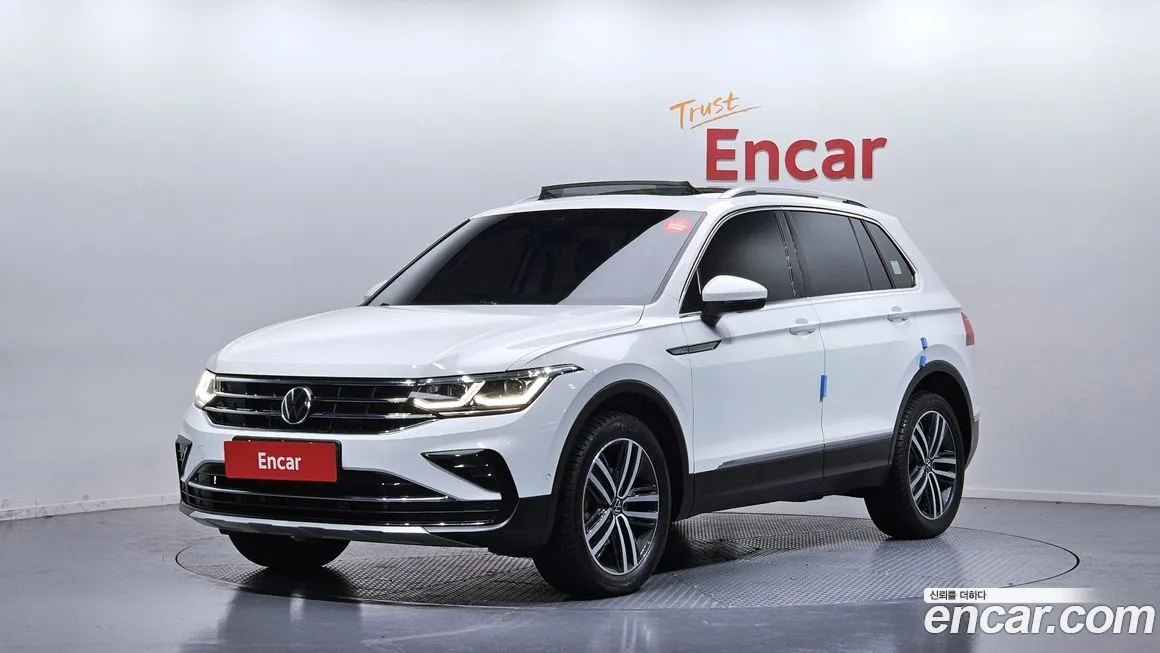 Volkswagen Tiguan — фото 1