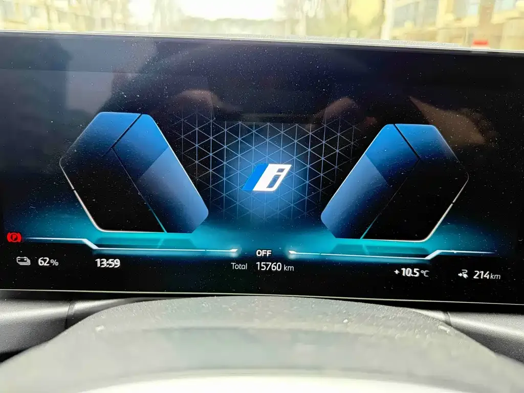 BMW i3 — фото 5