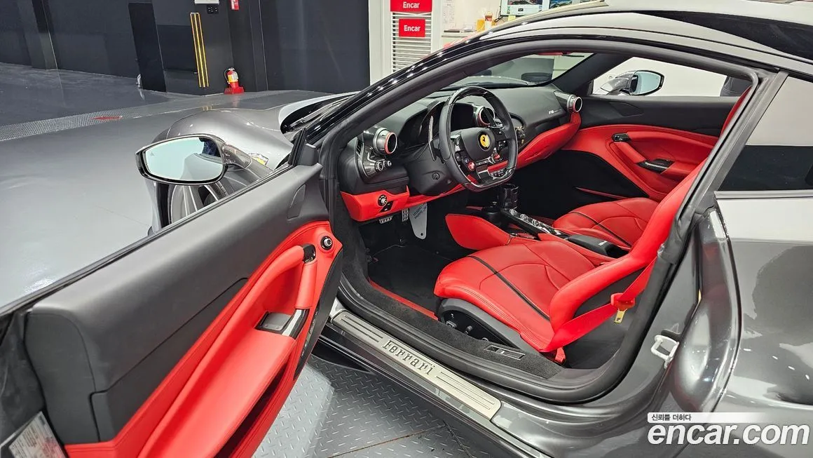 Ferrari F8 — фото 5