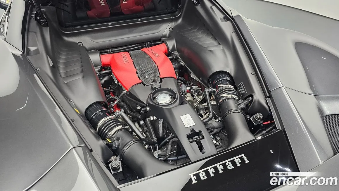 Ferrari F8 — фото 3
