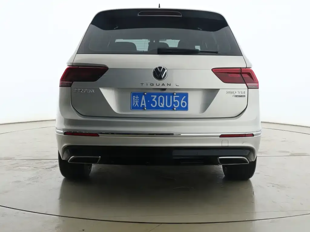 Volkswagen Tiguan L — фото 4