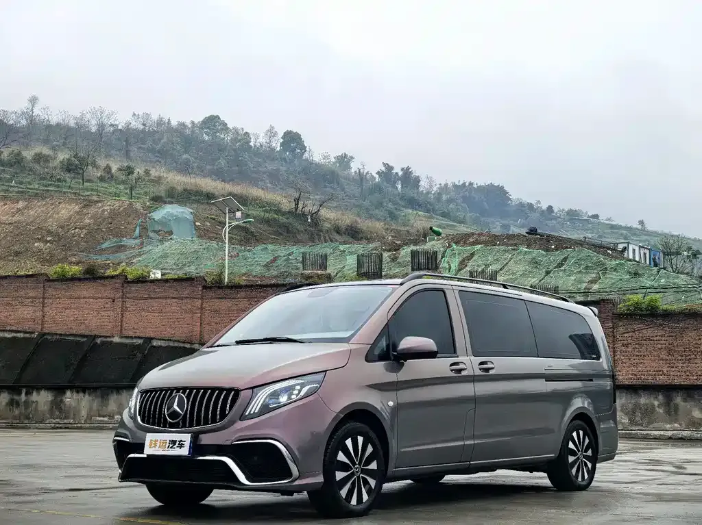 Mercedes-Benz Vito — фото 1