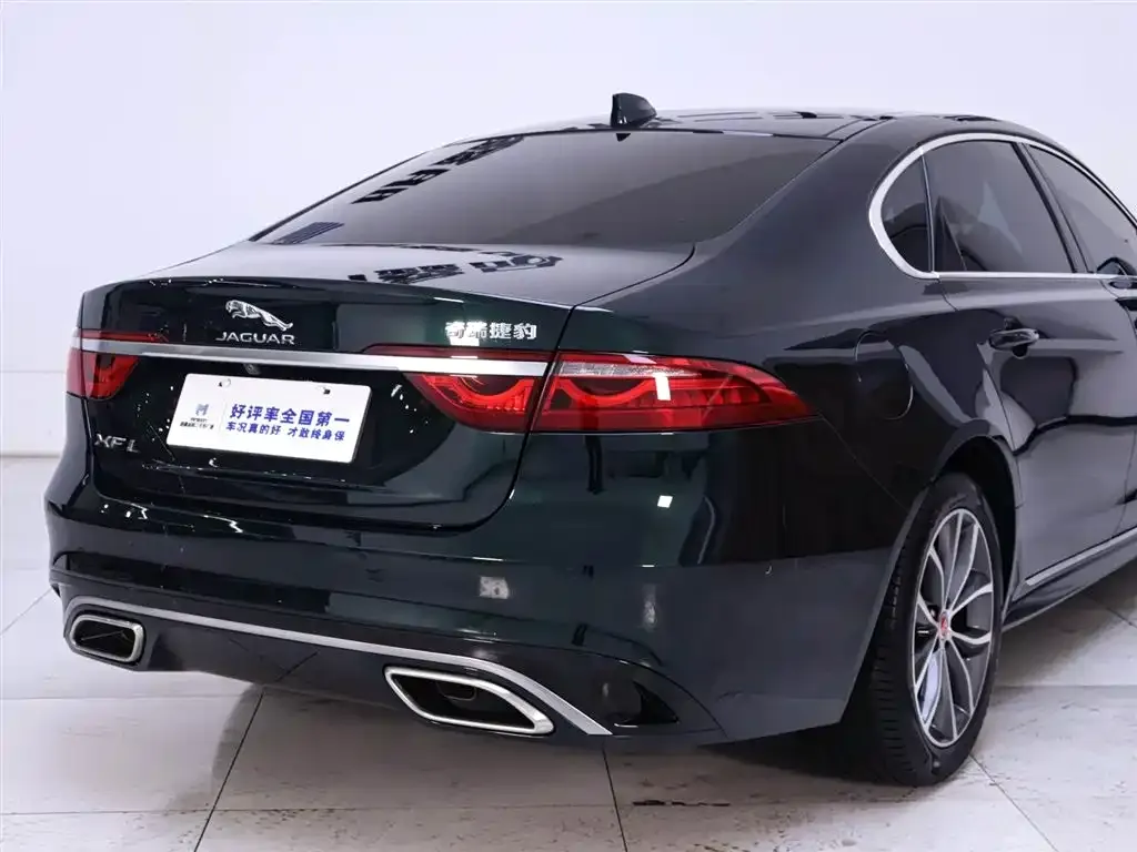 Jaguar XFL — фото 2