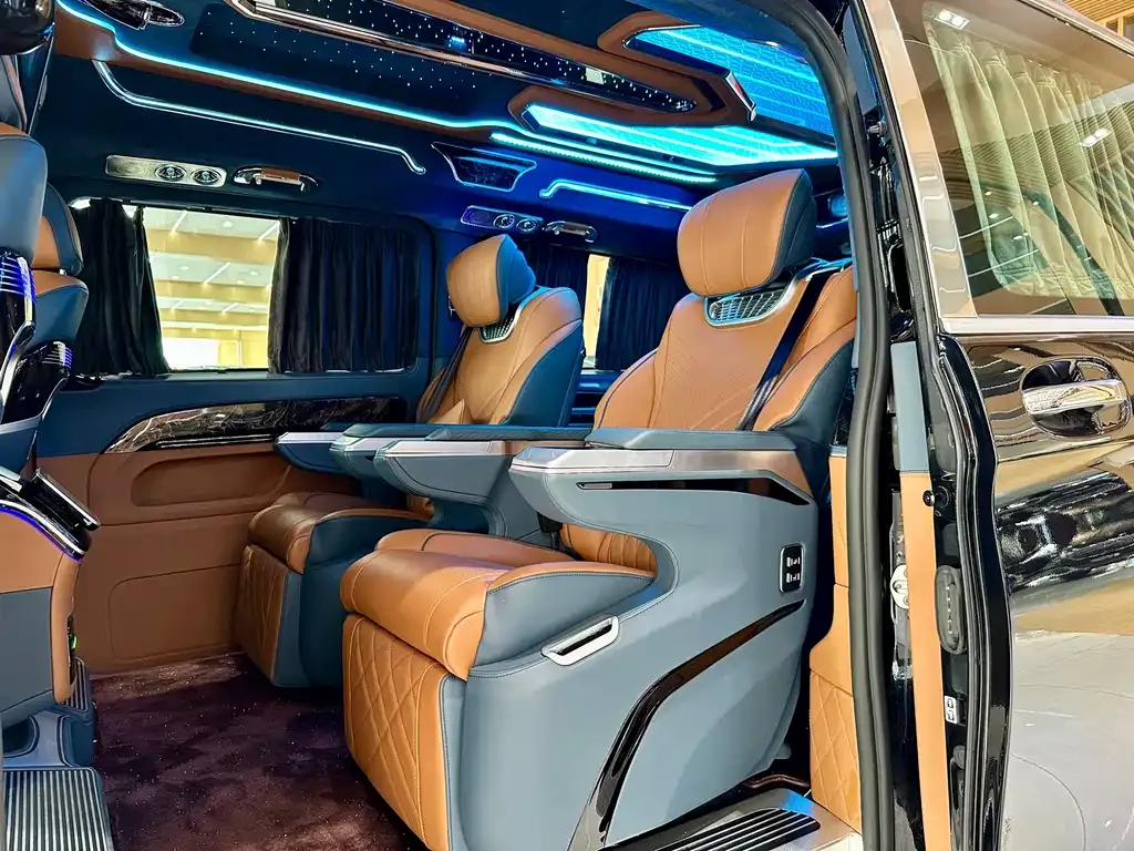 Mercedes-Benz Vito — фото 10
