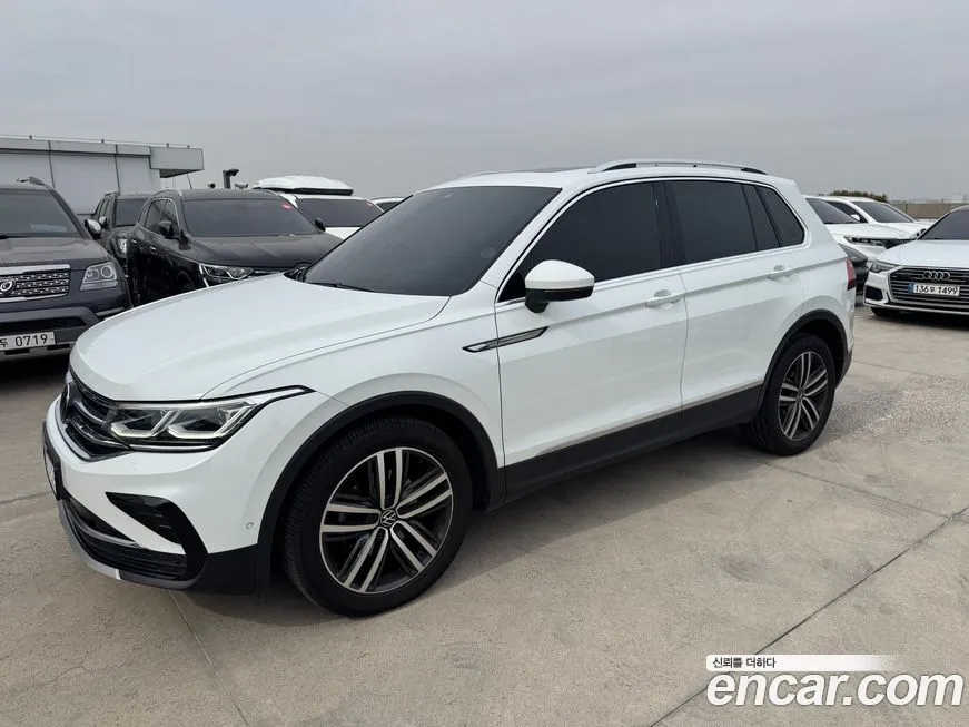 Volkswagen Tiguan — фото 7