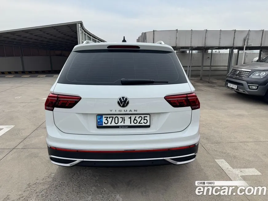 Volkswagen Tiguan — фото 3