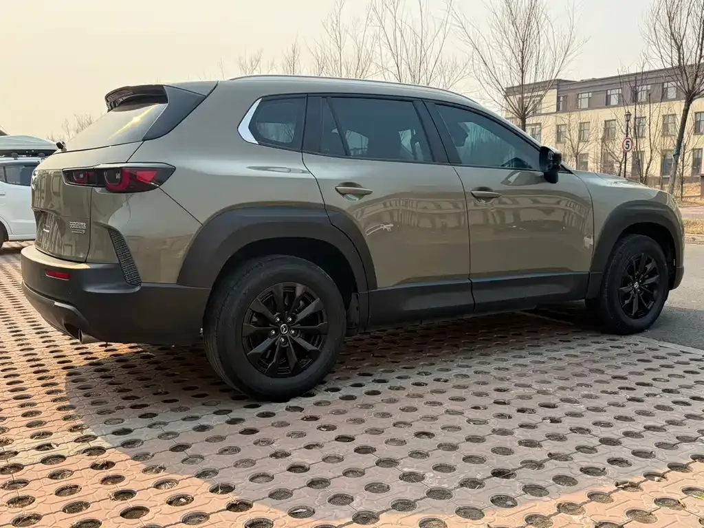 Mazda CX-50 — фото 10