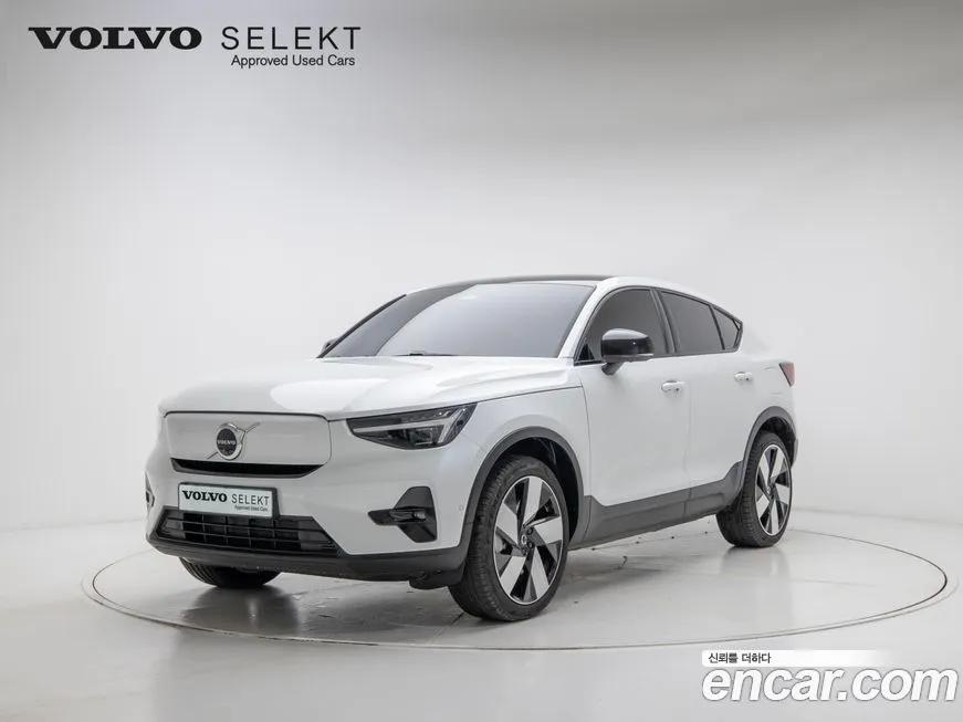 Volvo C40 — фото 1