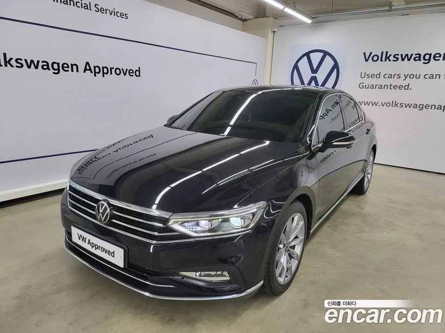 Volkswagen Passat — фото 1